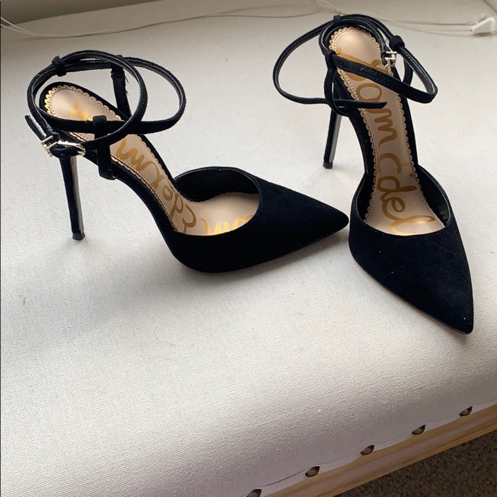 Sam Edelman black suede heels